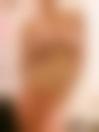 tumblr nudes|in bed selfie on Tumblr