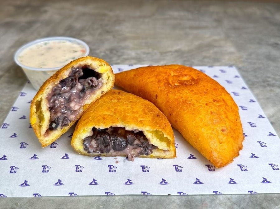 Titi's Empanadas by null