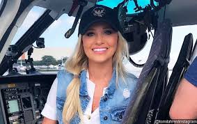 Tomi lahren jpg x Tomi lahren