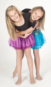 young pantyhose girls |Young and beautiful girl posing in pantyhose mesh.の写真素材 [54322447] - PIXTA