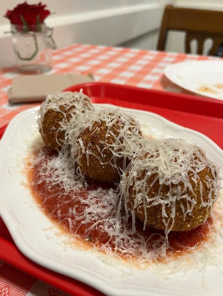 Pompei Pizza by null