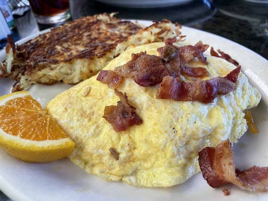 Foxy's Restaurant by null