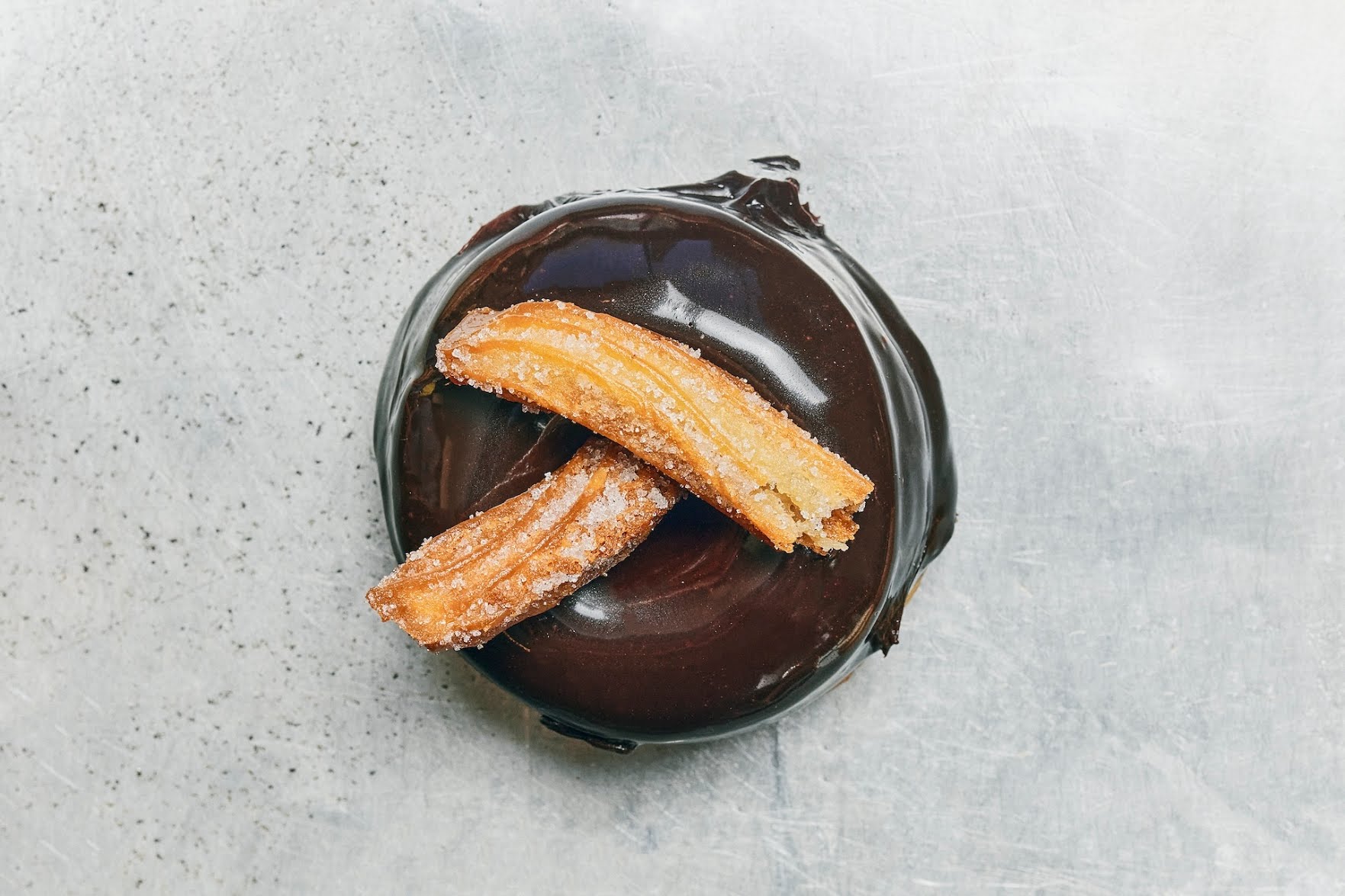 Fan Fan Doughnuts by null