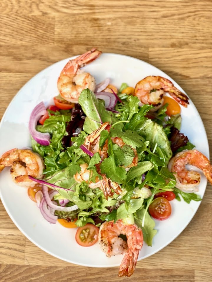 Heidi's House by the side of the road by null