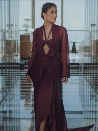 Love her or hate her i love the fact that kareena is very tmzax o jpg x Kareena kapoor