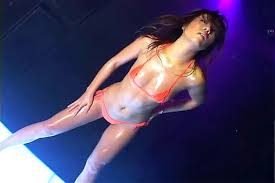Ahr rumduuymlnznvjay di mzi oc mzcyxzeuanbn jpg x Asian bikini