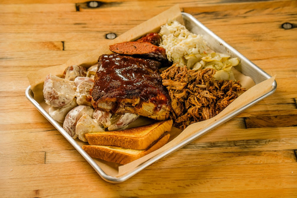 Six String Grill & Stage by null