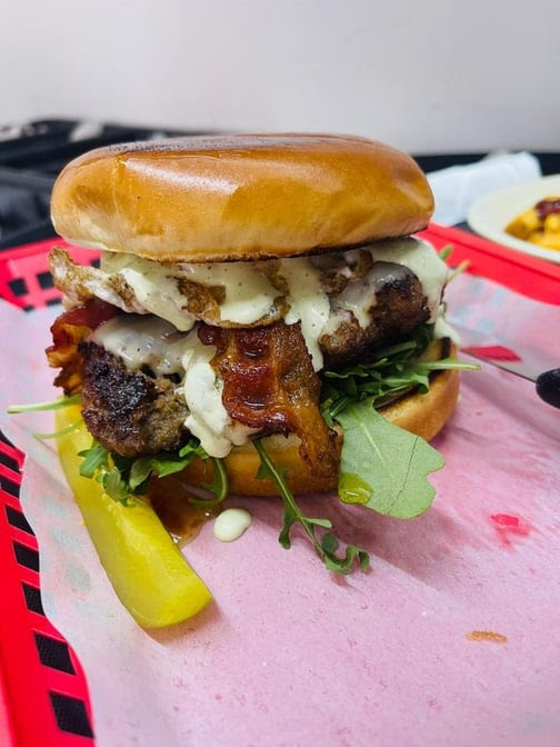 Old School Burger by null