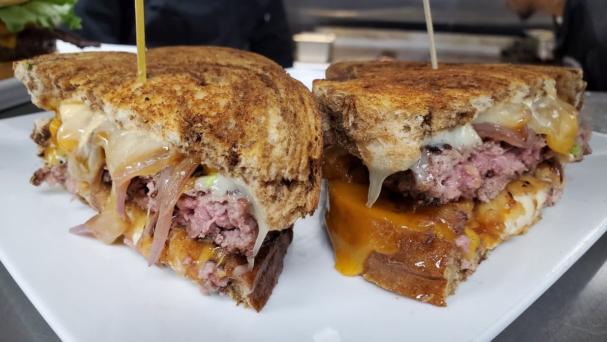 Streetcar Grille & Tavern KC Northland by null