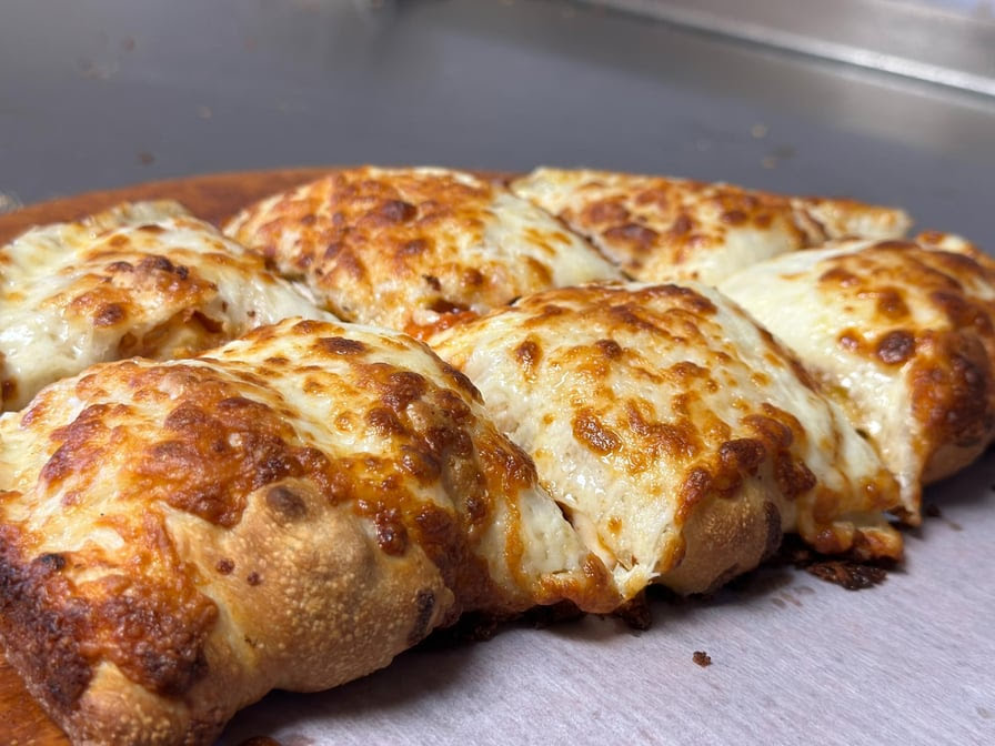 Luisa's Italian Pizzeria by null