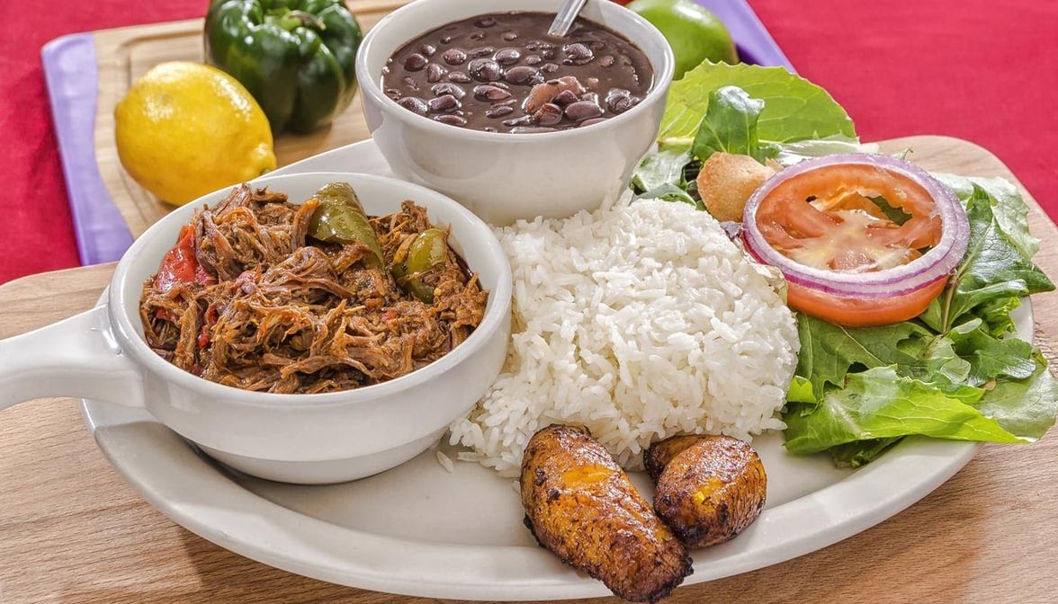 Papi's Cuban & Caribbean Grill by null