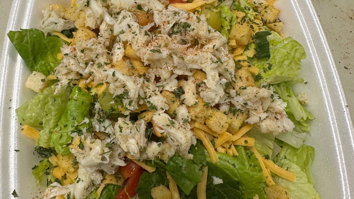 Pee-Wee's Crab Cakes on the Go of Texas by null