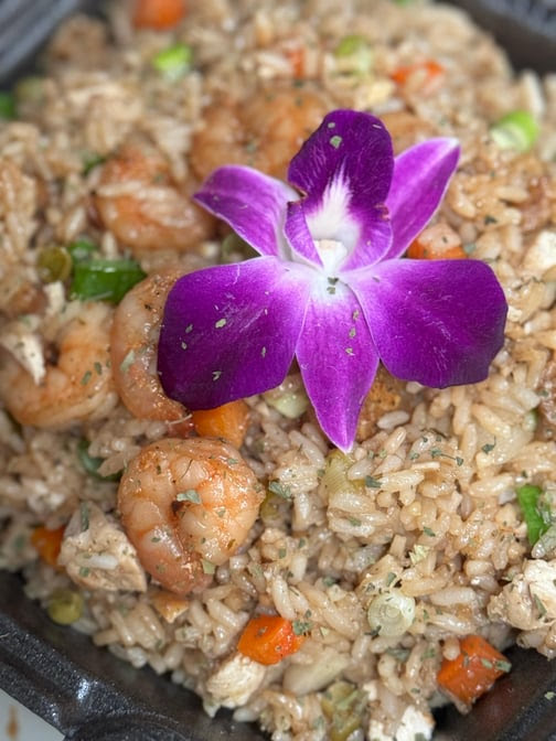 Orange Lee’s PoBoys & Wings by null