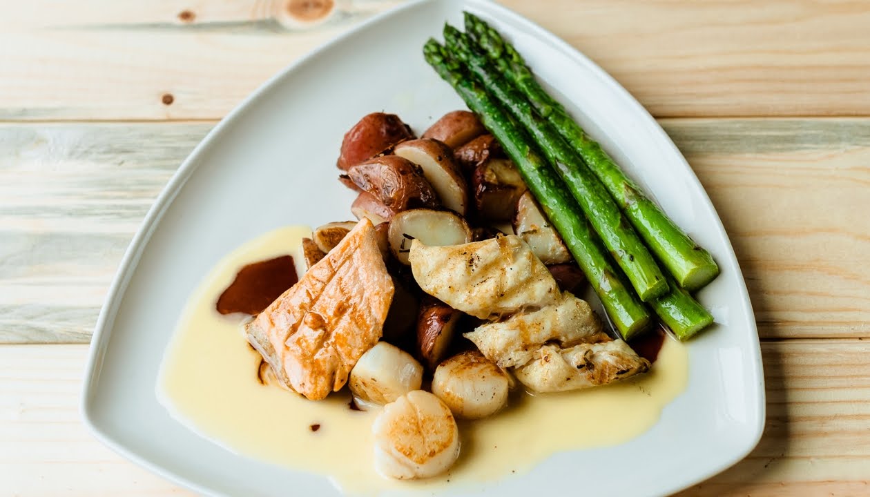 Ivar's Salmon House by null