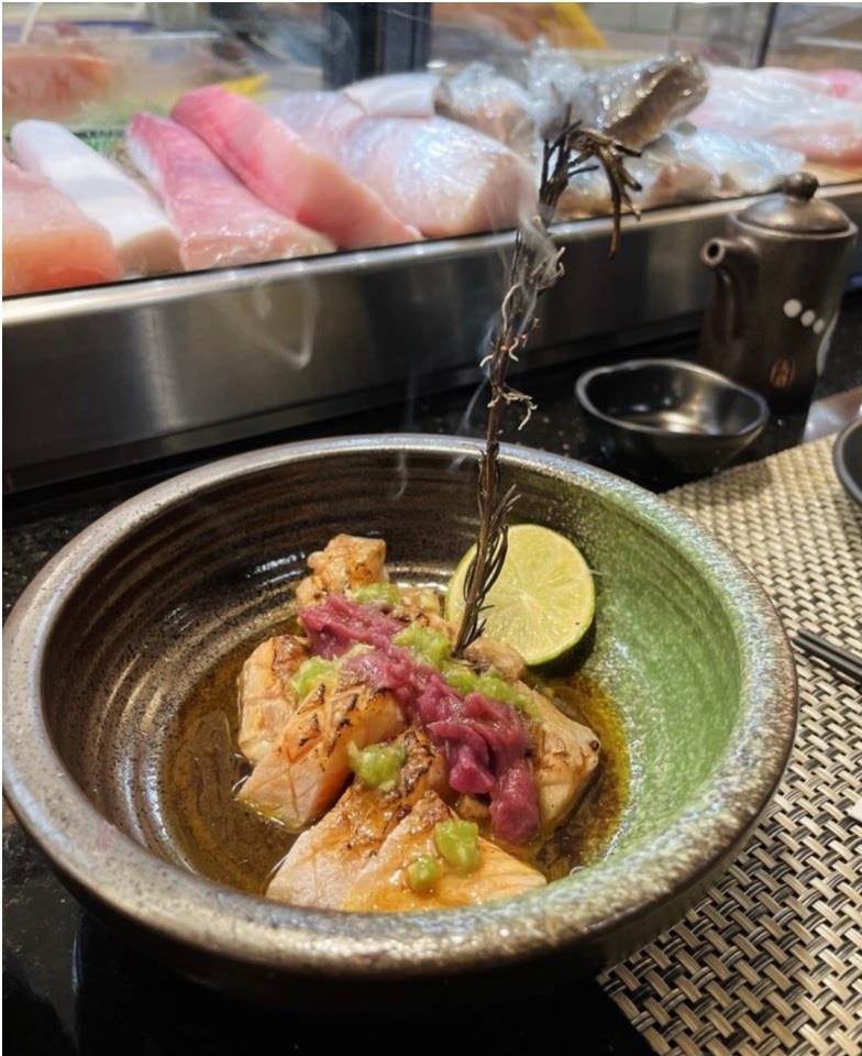 Kiroro Sushi by null