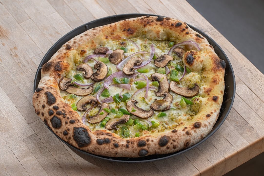 NONA STREET PIZZA by null