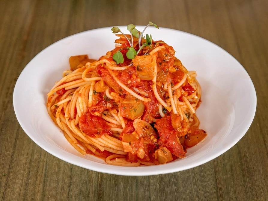 Mía Trattoria, Comida Italiana, Pasta,Pollo, Risotto ,Pescado, Pasta Fresca by null