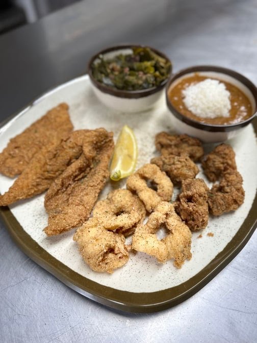 Lee Esther's Creole & Cajun Cooking by null