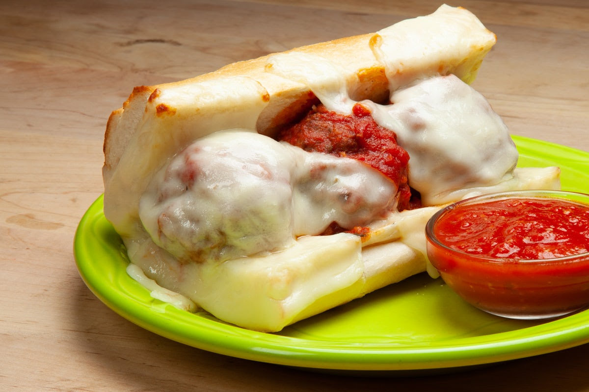 Lou Malnati's Pizzeria by null