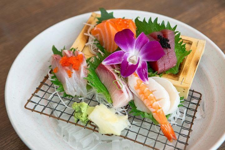 Fuji at Assembly by null