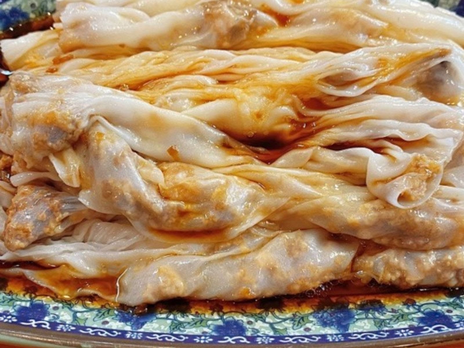 Lee’s Kitchen Noodle & Rice U Dub by null