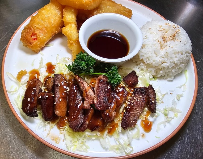Kiiro Sushi Izakaya by null