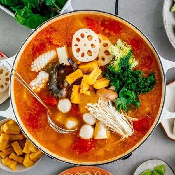 Ruyi Hand Pulled Noodle by null