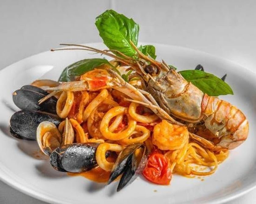 Le Sorelle Restaurant Downtown by null