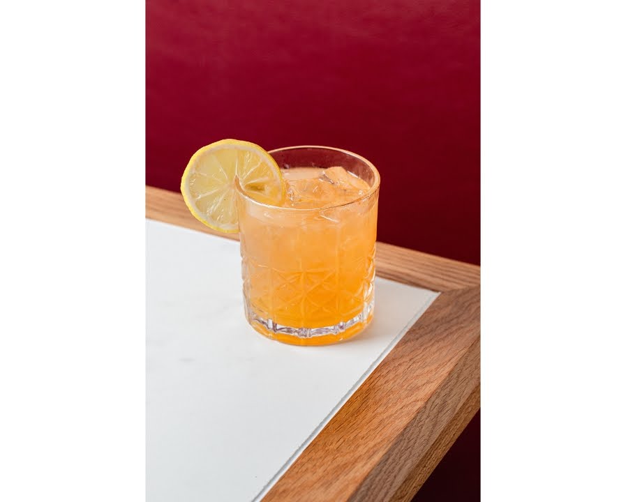 Mico's Hot Chicken by null