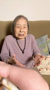 婆さんとやりたい|おばあちゃんとモッパンの楽しいトーク | TikTok