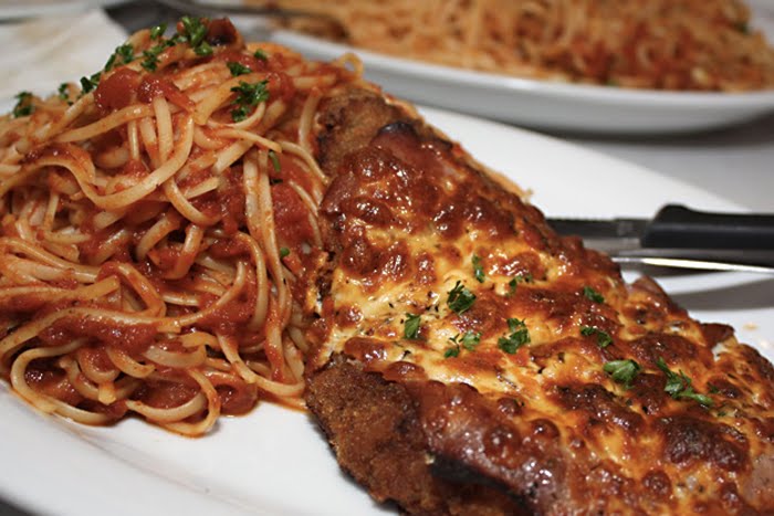 La Pequena Taste of Italy Pizzeria & Restaurant by null