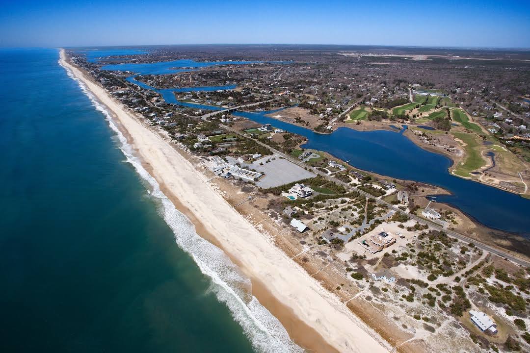 The Hamptons by null