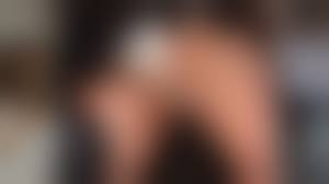 ヤングマンパンスト逆さ撮り|薬局で商品見てる子のスカートの中を盗撮した画像がぐうシコ！ | パンチラ☆ぱんちら