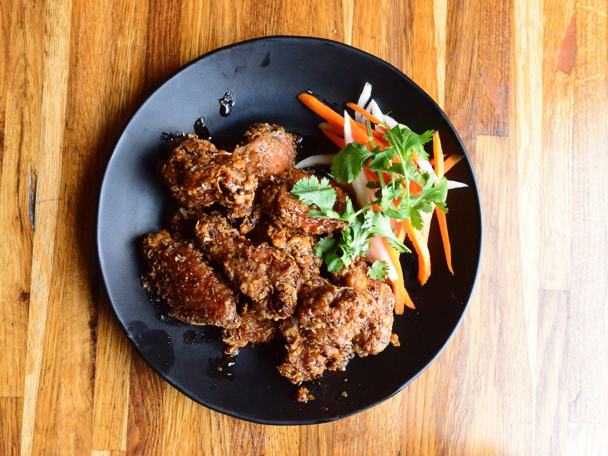 Short Round / Crying Tigers by null