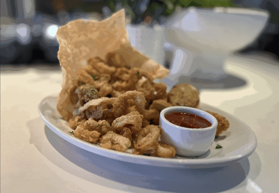 Twelve Kitchen + Cocktails by null