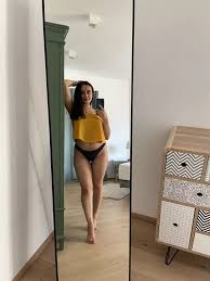 Sextreme yasmeena ali throated an old man whole cock after he sucked on her toes jpg x Yasmeena ali