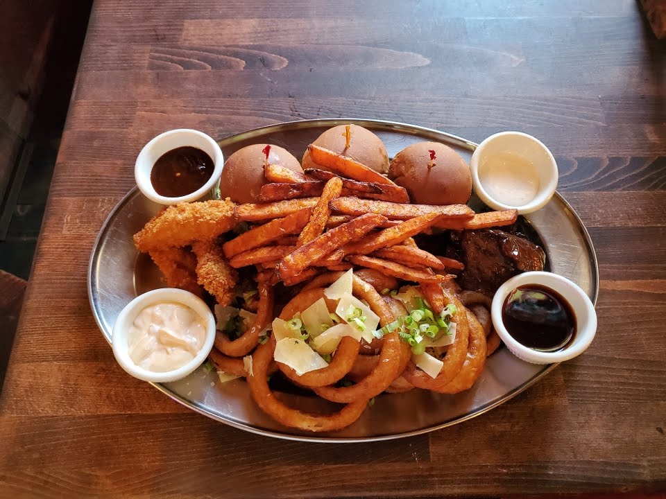 Saddle Ranch Chop House by null