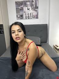 Paola colombian latina oiled up bubble butt jpg x Latina colombian