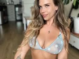 Watch perfect tits cam girl bigtits big tits big boobs porn spankbang jpg x Big tit cam girls
