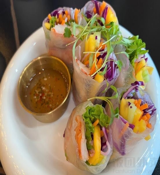 Siam Thai Eatery Chicago by null