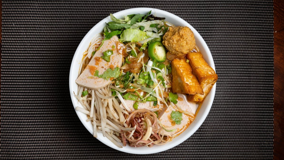 Lua Vietnamese Restaurant by null