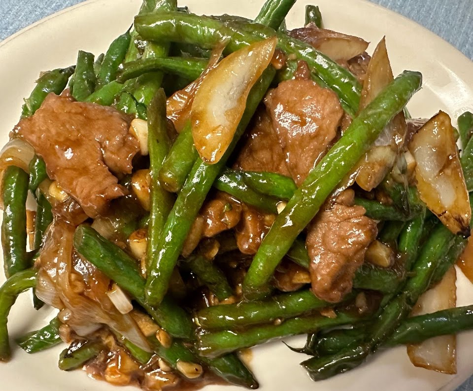 Little Peking by null