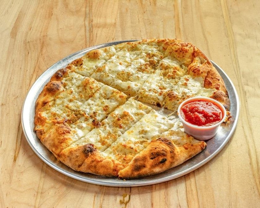 Lazy Moon Pizza by null