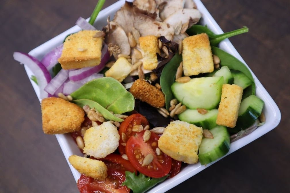 Powder Hound Pizza by null