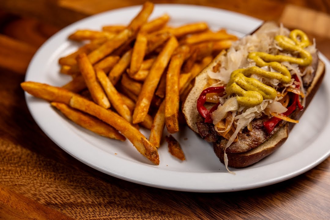 Local House Kitchen & Bar by null