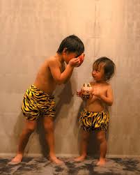 女子小学生 上半身 裸|健康診断の服装や給食の黙食…令和のママが抱える学校へのモヤモヤ - コクリコ｜講談社