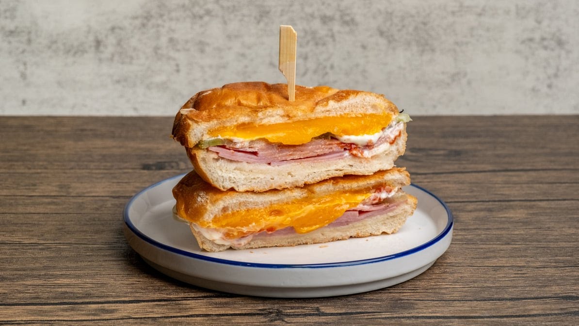 Bite Sandwich by null