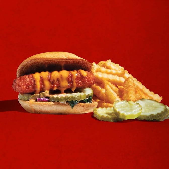 Dave's Hot Chicken by null