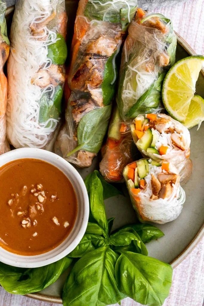 GHÉ bánh mì & rolls by null