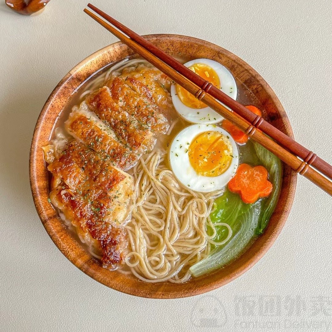 Jewel's Noodle Kitchen by null